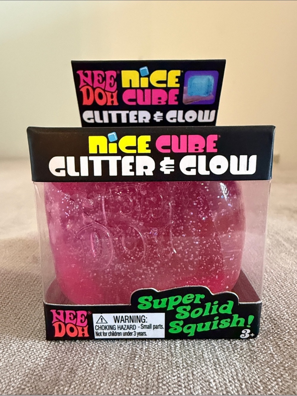 NeeDoh Nice Cube Glitter & Glow Super Solid Squish! - Pink
